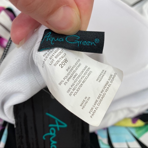 Aqua Green Tiered Leaf Print Tankini Top - Picture 8 of 8